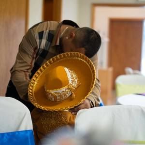 Meet your Posher, Salvador